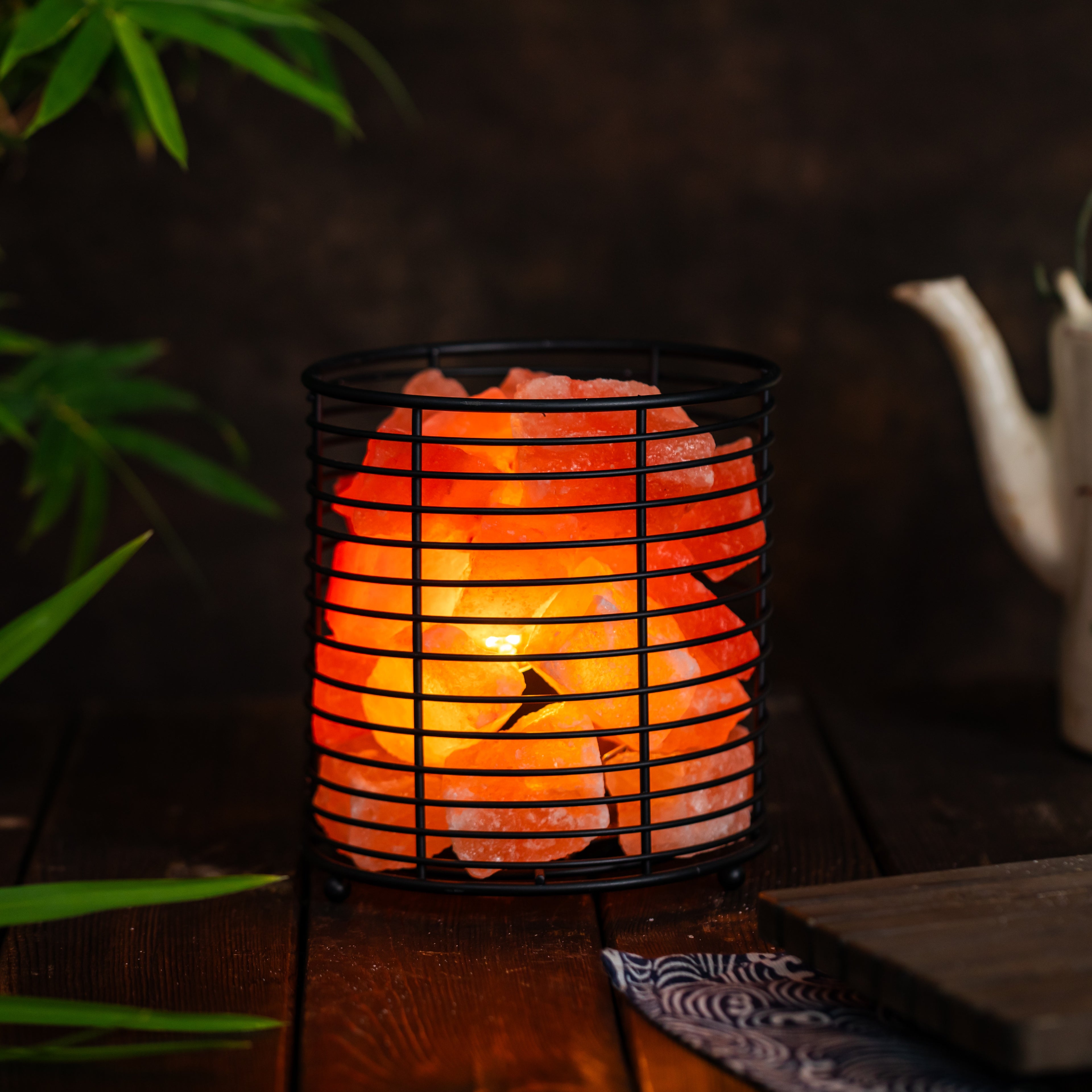 Linear Ring Himalayan Salt Lamp – Iron Art Series